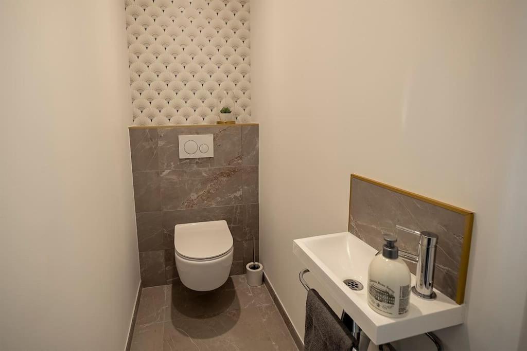 Loft De Luxe Le Chic, Grand Jacuzzi, Vue Port De Plaisance Apartment Saint-Valery-en-Caux Exterior foto